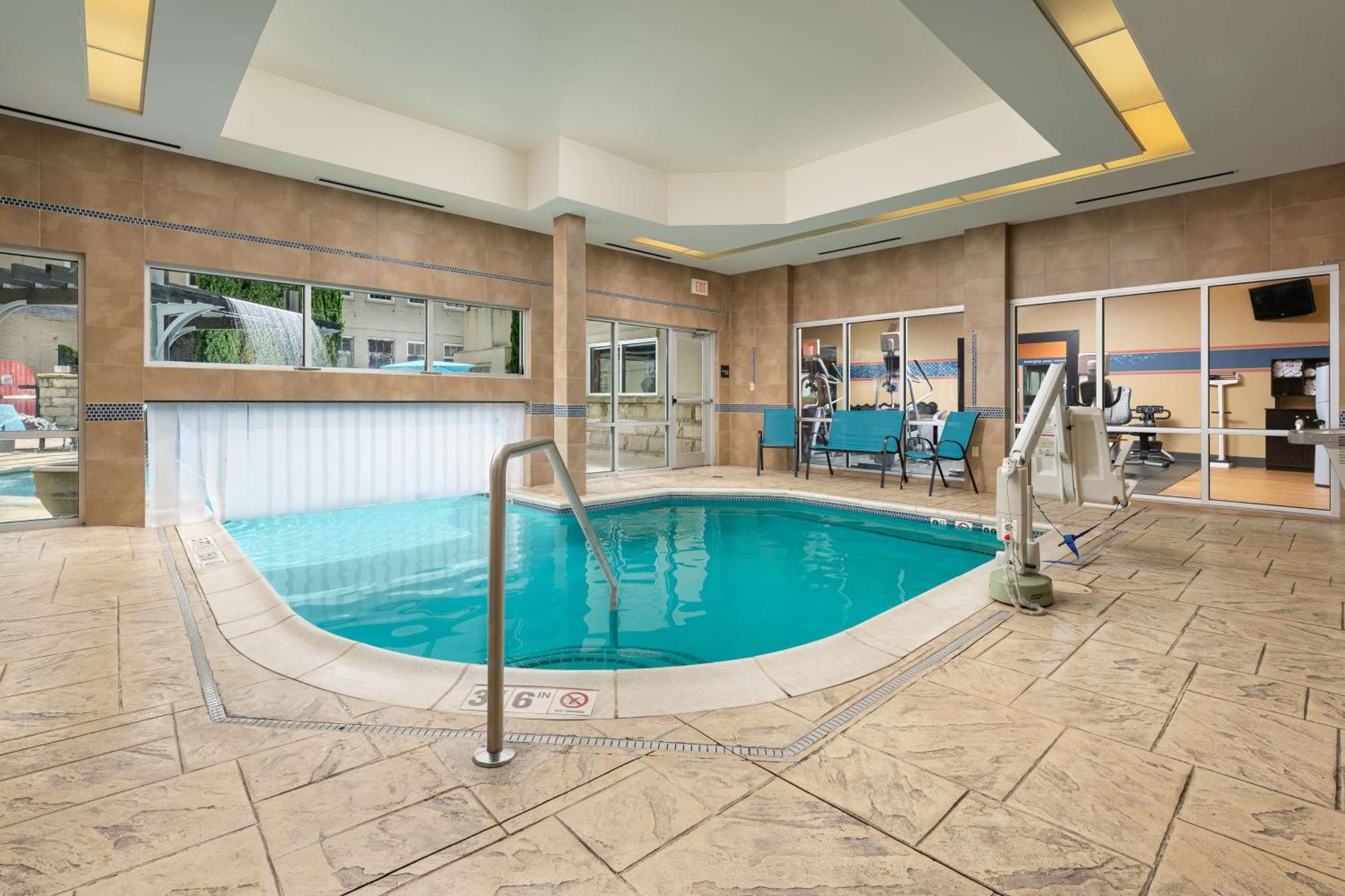 Hampton Inn & Suites Chattanooga Downtown Eksteriør bilde